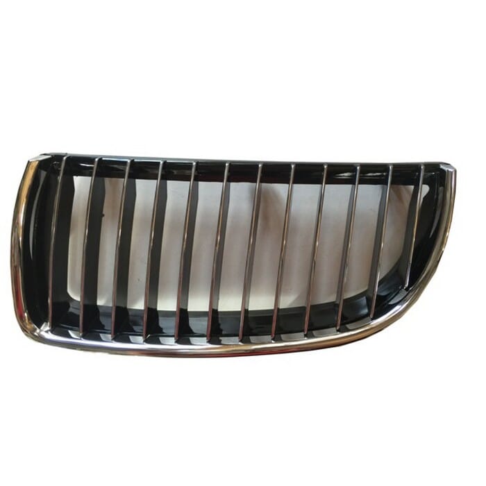 Bmw E90 Main Grill With Chrome Fin Left